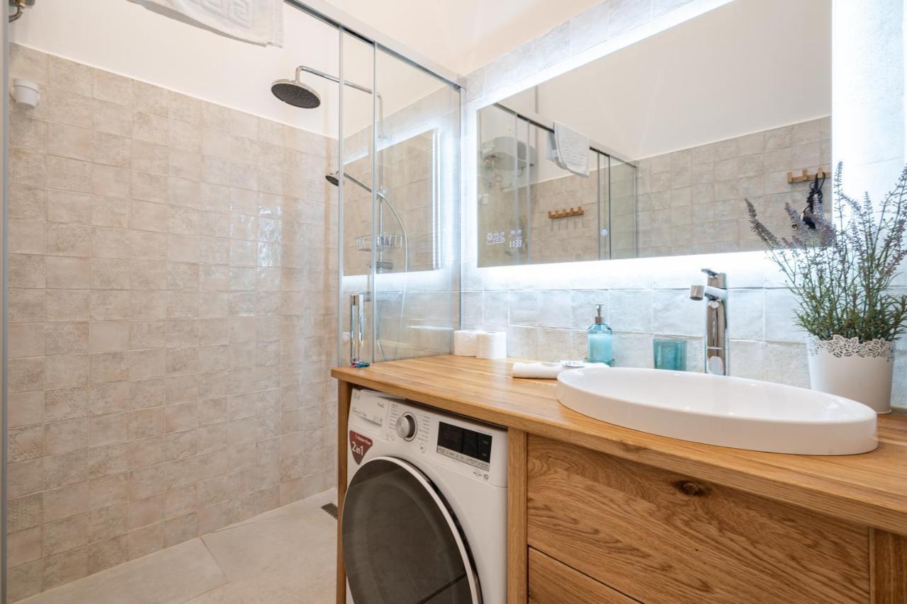 Sunset Treasure 3-bdr Apartment *